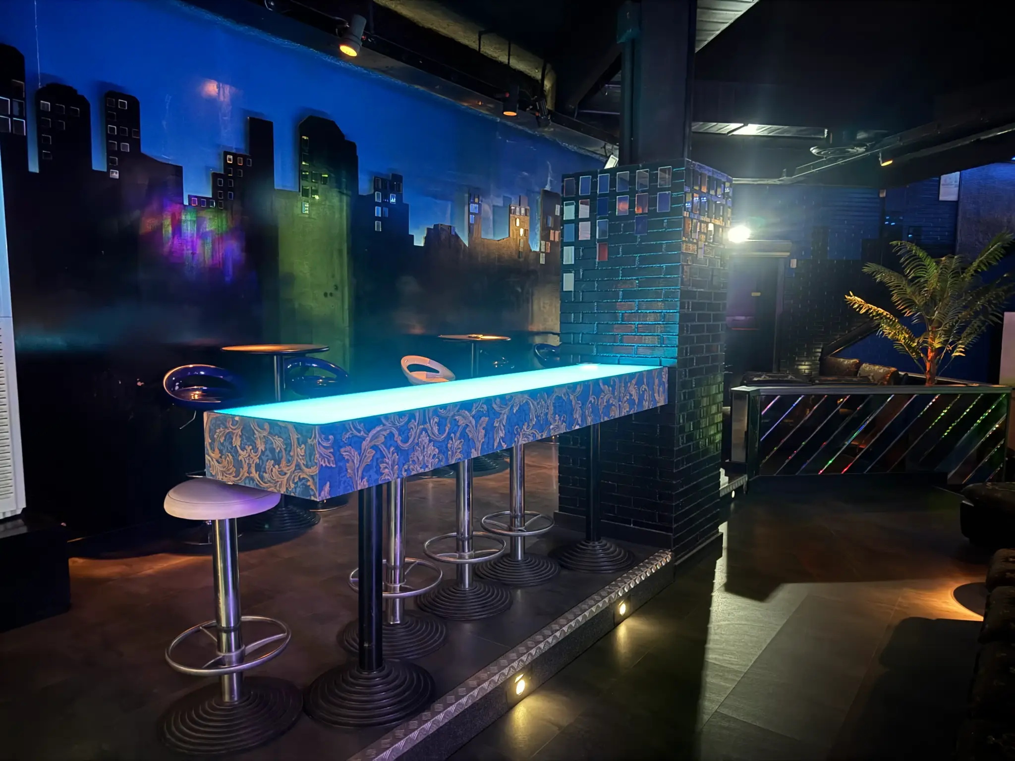 Gallery broadway Night Club