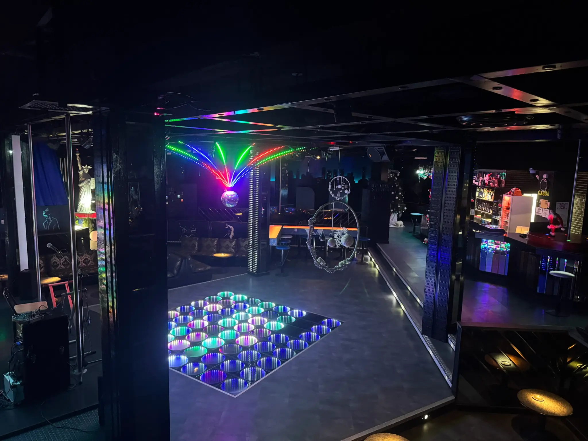 Gallery broadway Night Club